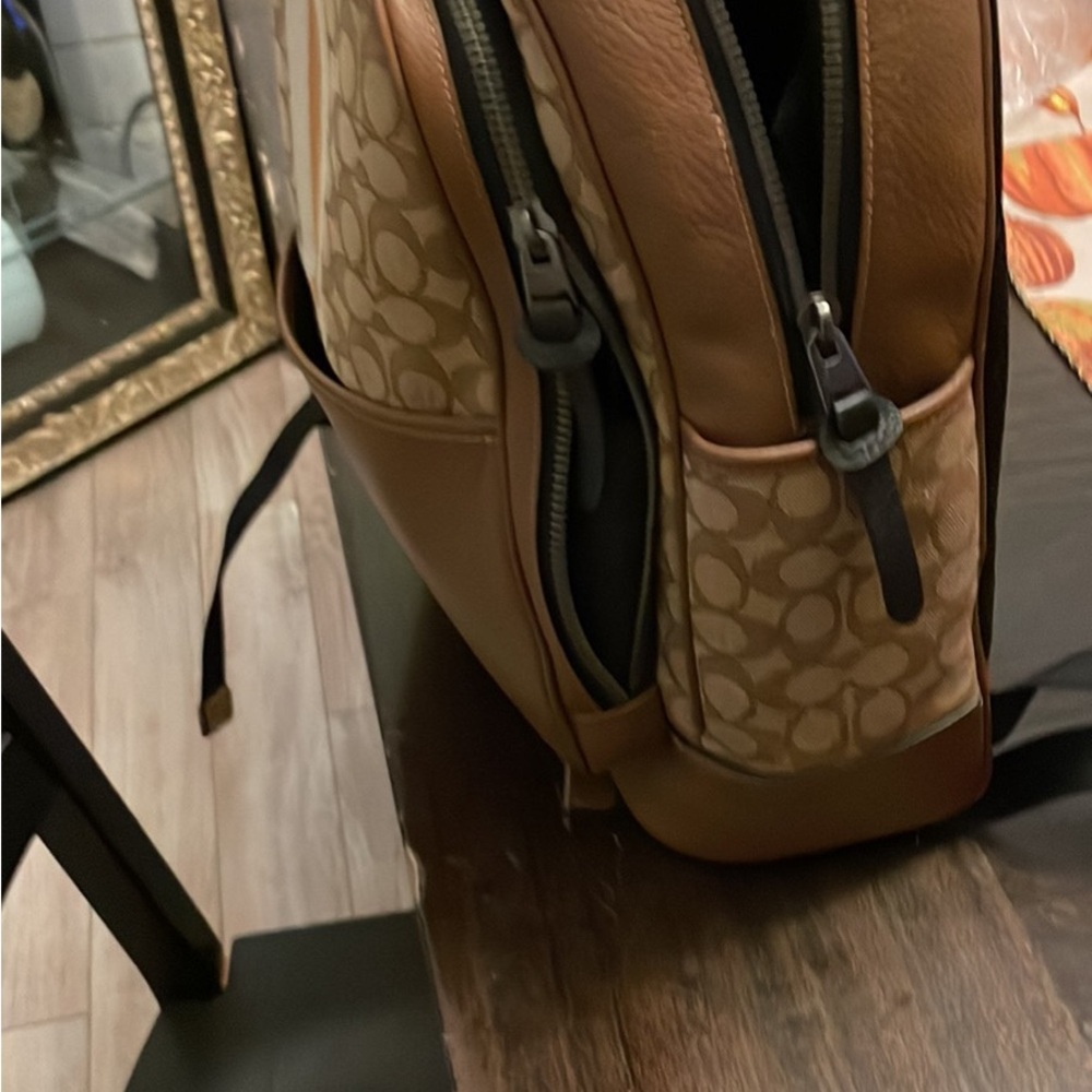 Coach backpack - Picture 5 of 6
